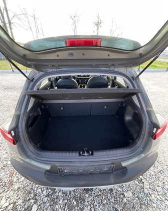 Kia Stonic cena 59900 przebieg: 60302, rok produkcji 2018 z Nysa małe 667